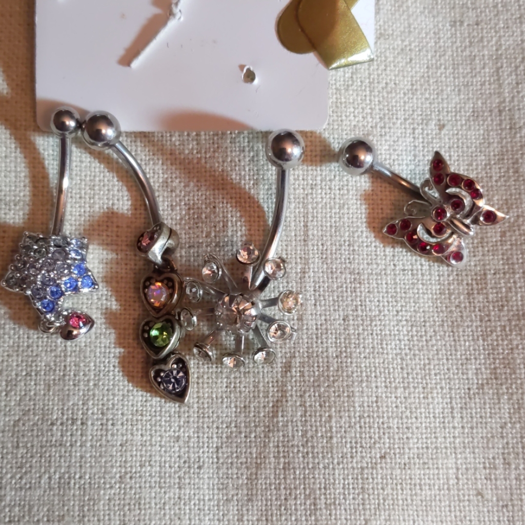 4 BellyRings